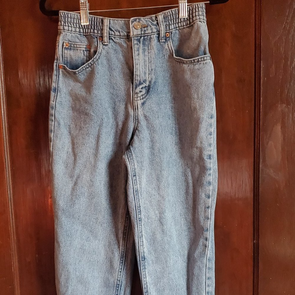 High Waisted Light Wash Mom Jeans